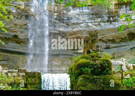 Frankreich, Jura, Doucier, die geheime Naturstätte, die Herisson-Wasserfälle am Hérisson-Bach Stockfoto