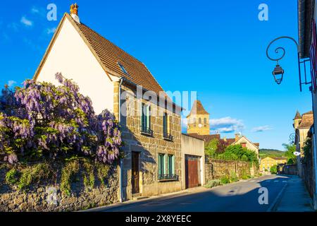 Frankreich, Lot, Lacapelle-Marival, Etappe auf dem Rocamadour-Weg (GR 6), Variante des Weges Le Puy (oder Via Podiensis) in Richtung Santiago de Compostela Stockfoto