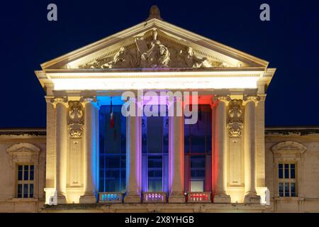 Frankreich, Alpes Maritimes, Nizza, von der UNESCO zum Weltkulturerbe erklärt, Vieux Nice, Place du Palais (Palastplatz), Palais de Justice (Gerichtsgebäude) Stockfoto