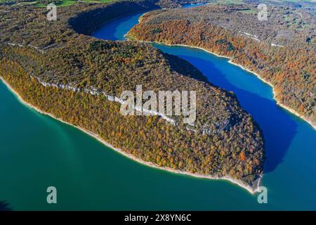 Frankreich, Jura, See Vouglans (Luftaufnahme) Stockfoto