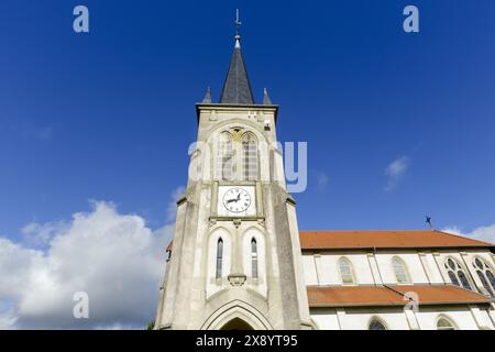 Frankreich, Meurthe et Moselle, Fey en Haye, Exaltation de la Sainte Croix (Exaltation des Holly Cross) Kirche, die zwischen 1923 und 1924 von der Coo wiederaufgebaut wurde Stockfoto