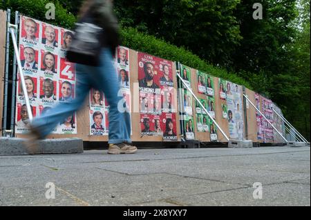 Brüssel, Belgien Mai 2024. Nicolas Landemard/Le Pictorium - Abbildungen der Wahlzeichen in Brüssel - 22/05/2024 - Belgien/Brüssel/Brüssel - zur Vorbereitung der Wahlen in der belgischen Hauptstadt und in Belgien im Jahr 2024 werden in der Stadt verschiedene Wahlzeichen installiert. Quelle: LE PICTORIUM/Alamy Live News Stockfoto