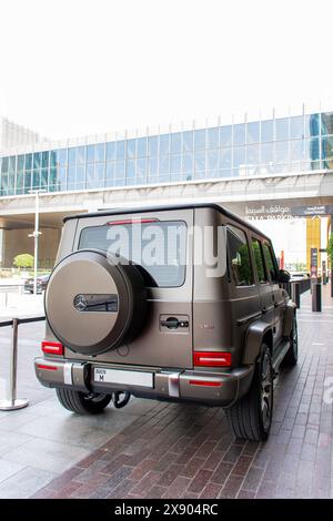 Rückansicht des Mercedes-Benz G63 AMG in der Dubai Mall. Stockfoto