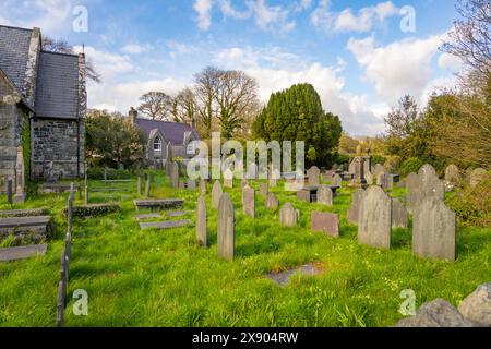 Der Friedhof der St. John the Baptist Church Llanystumdwy, Criccieth LL52 0SP Stockfoto