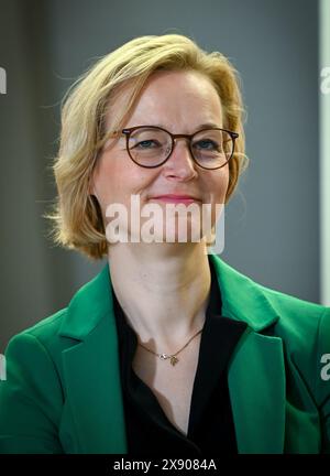 Erfurt, Deutschland. Mai 2024. Katja Wolf, Bürgermeisterin von Eisenach und Landesvorsitzende des Bündnisses Sahra Wagenknecht (BSW) in Thüringen. Der thüringische BSW-Landesvorstand hat Katja Wolf als Spitzenkandidatin gewählt. Quelle: Heiko Rebsch/dpa/Alamy Live News Stockfoto