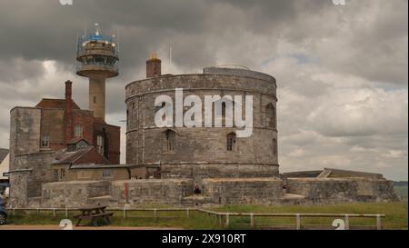 Calshot Castle, Hampshire, Großbritannien. Mai 2024. Calshot Castle wurde von König Heinrich VIII. Eingesetzt, um den Hafen von Solent und Southampton vor Angriffen zu schützen. Stockfoto