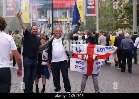 - Bolton Wanderers gegen Oxford United, Sky Bet League One Play-Off Final, Wembley Stadium, London, UK - 18. Mai 2024 nur redaktionelle Verwendung - DataCo-Beschränkungen gelten Stockfoto