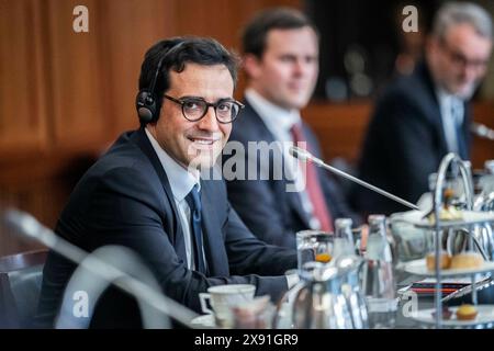 Berlin, Deutschland. Mai 2024. Berlin, 28.05.2024. Bundesaußenministerin Annalena Baerbock trifft im Auswärtigen Amt in Berlin mit dem stellvertretenden Außenminister SV © phane SV © journv © im Auftrag des Auswärtigen Amtes fotografiert Credit: dpa/Alamy Live News Stockfoto