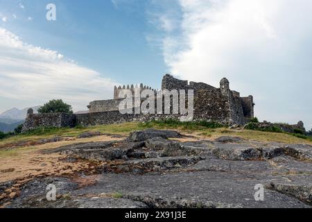 Mittelalterliche Burg Lindoso, Minho, nördlich von Portugal. Stockfoto