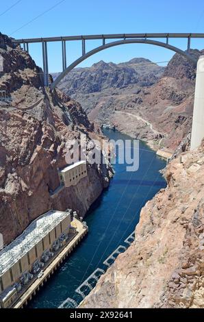 Hoover Dam Bypass Bridge im Black Canyon des Colorado River, Nevada, USA Stockfoto