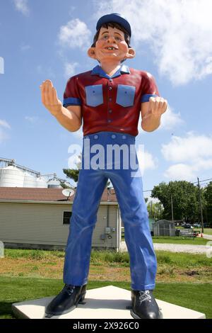 Snerd Riese vor dem American Giants Museum in Downtown, Atlanta, Illinois Stockfoto