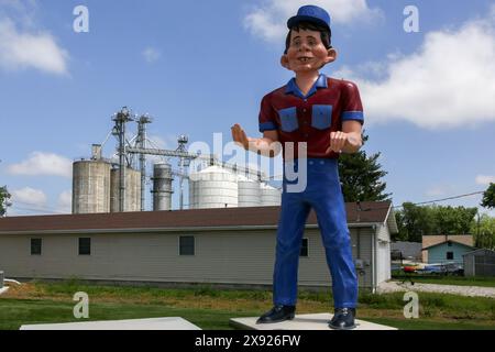 Snerd Riese vor dem American Giants Museum in Downtown, Atlanta, Illinois Stockfoto