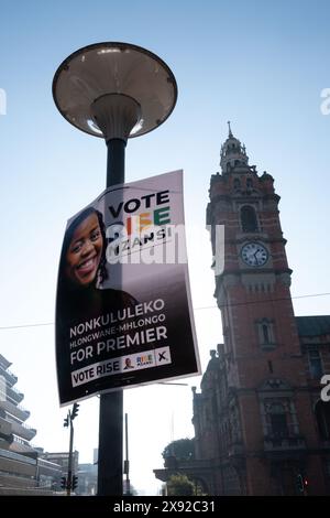 Stadtzentrum, Pietermaritzburg, KwaZulu-Natal, Südafrika, 20240527. FOTO: David A. Larsen. Wahlplakate im Vorfeld der Südafrikanischen Parlamentswahlen 2024. Die Wahlen von 2024 sind die bedeutendste seit der ersten freien und fairen demokratischen Wahl im Jahr 1994, da es sich als das erste Mal erweisen könnte, dass der Afrikanische Nationalkongress weniger als 50 % Mehrheit erreicht. Stockfoto