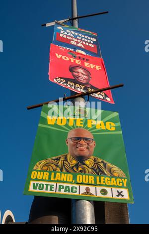 Woodburn, Pietermaritzburg, KwaZulu-Natal, Südafrika, 20240527. FOTO: David A. Larsen. Wahlplakate im Vorfeld der Südafrikanischen Parlamentswahlen 2024. Die Wahlen von 2024 sind die bedeutendste seit der ersten freien und fairen demokratischen Wahl im Jahr 1994, da es sich als das erste Mal erweisen könnte, dass der Afrikanische Nationalkongress weniger als 50 % Mehrheit erreicht. Stockfoto