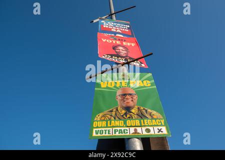 Woodburn, Pietermaritzburg, KwaZulu-Natal, Südafrika, 20240527. FOTO: David A. Larsen. Wahlplakate im Vorfeld der Südafrikanischen Parlamentswahlen 2024. Die Wahlen von 2024 sind die bedeutendste seit der ersten freien und fairen demokratischen Wahl im Jahr 1994, da es sich als das erste Mal erweisen könnte, dass der Afrikanische Nationalkongress weniger als 50 % Mehrheit erreicht. Stockfoto