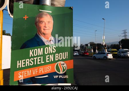 Woodburn, Pietermaritzburg, KwaZulu-Natal, Südafrika, 20240527. FOTO: David A. Larsen. Wahlplakate im Vorfeld der Südafrikanischen Parlamentswahlen 2024. Die Wahlen von 2024 sind die bedeutendste seit der ersten freien und fairen demokratischen Wahl im Jahr 1994, da es sich als das erste Mal erweisen könnte, dass der Afrikanische Nationalkongress weniger als 50 % Mehrheit erreicht. Stockfoto