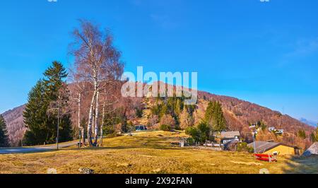 Panoramablick auf das Naherholungsgebiet Noah Ark und Cardada Cimetta, Tessin, Schweiz Stockfoto