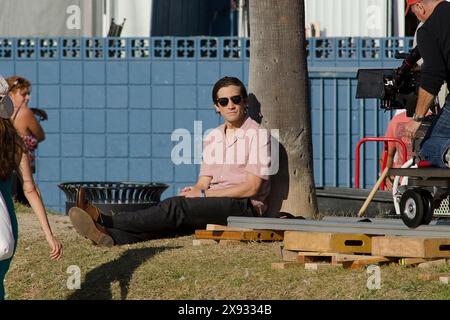 Jake Gyllenhaal wurde auf dem Bürgersteig von Venedig während des Sets von Nightcrawler gesehen Stockfoto