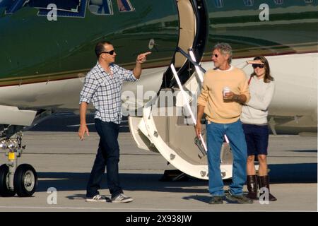 Exklusiv. Harrison Ford reiste zum Labor Day Wochenende mit seiner Frau Calista Flockhart und seinem Sohn Liam und einem Freund zu Harrisons Ranch bei Jack Stockfoto