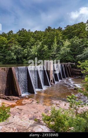 A. A. Miller Damm am Little River im Desoto State Park in der Nähe von Mentone, Alabama Stockfoto