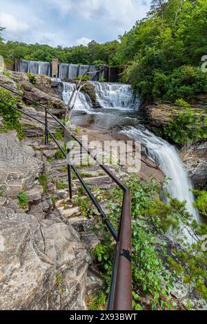 A. A. Miller Damm über den Desoto Falls am Little River im Desoto State Park bei Mentone, Alabama Stockfoto