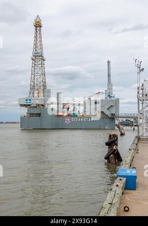 Ocean Star Offshore Bohrgerät und Museum im Galveston Channel in Galveston, Texas Stockfoto