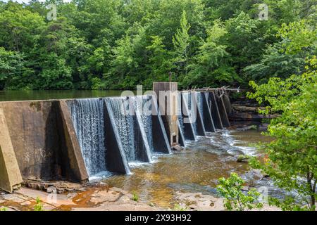 A. A. Miller Damm am Little River im Desoto State Park in der Nähe von Mentone, Alabama Stockfoto