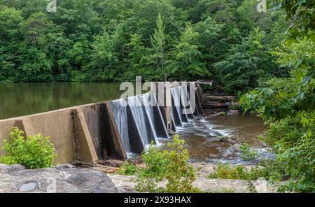 A. A. Miller Damm am Little River im Desoto State Park in der Nähe von Mentone, Alabama Stockfoto