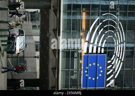 Brüssel, Belgien Mai 2024. Im Europäischen Parlament finden Polizeidurchsuchungen statt, um Beweise für russische Einmischungsversuche bei den bevorstehenden Europawahlen am Mittwoch, den 29. Mai 2024 in Brüssel zu finden. BELGA FOTO LAURIE DIEFFEMBACQ Credit: Belga News Agency/Alamy Live News Stockfoto