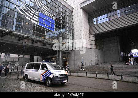 Brüssel, Belgien Mai 2024. Im Europäischen Parlament finden Polizeidurchsuchungen statt, um Beweise für russische Einmischungsversuche bei den bevorstehenden Europawahlen am Mittwoch, den 29. Mai 2024 in Brüssel zu finden. BELGA FOTO LAURIE DIEFFEMBACQ Credit: Belga News Agency/Alamy Live News Stockfoto