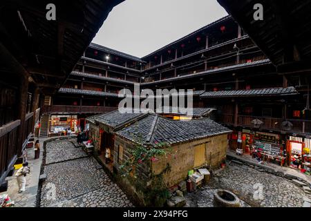 Hegui Square Gebäude, UNESCO-Weltkulturerbe, Fujian Tulou ländliche Wohnung, Yunshuiyao Ancient Town, Hakka, Fujian, China Stockfoto