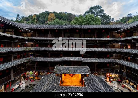 Hegui Square Gebäude, UNESCO-Weltkulturerbe, Fujian Tulou ländliche Wohnung der Hakka, Yunshuiyao Alte Stadt, Fujian, China, Asien Stockfoto