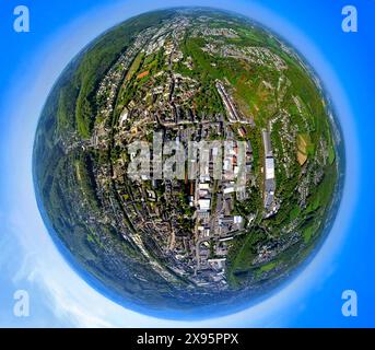 Luftbild, Wohngebiet Ortsansicht Ortsteil Haspe Mitte, Leimstraße und Konrad-Adenauer-Ring, Erdkugel, Fisheye Aufnahme, Fischaugen Aufnahme, 360 Grad Aufnahme, winzige Welt, kleiner Planet, Fischaugenbild, Haspe, Hagen, Ruhrgebiet, Nordrhein-Westfalen, Deutschland ACHTUNGxMINDESTHONORARx60xEURO *** Luftaufnahme, Wohngebiet, Ansicht Haspe Mitte, Leimstraße und Konrad Adenauer Ring, Erdkugel, Fischaugenbild, 360-Grad-Bild, winzige Welt, kleiner Planet, Fischaugenbild, Haspe, Hagen, Ruhrgebiet, Nordrhein-Westfalen, Deutschland ACHTUNGxMINDESTHONORARx60xEURO Stockfoto