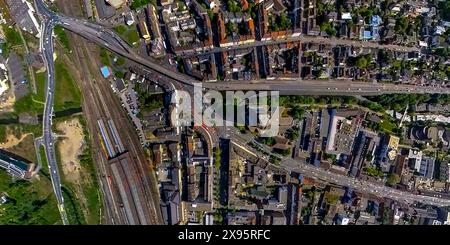 Luftbild, Altenhagener Hochbrücke Bundesstraße B54 Innenstadt am Bahnhof Hagen Hbf, Wohngebiet Altenhagen, Erdkugel, Fisheye Aufnahme, Fischaugen Aufnahme, 360 Grad Aufnahme, winzige Welt, kleiner Planet, Fischaugenbild, Mittelstadt, Hagen, Ruhrgebiet, Nordrhein-Westfalen, Deutschland ACHTUNGxMINDESTHONORARx60xEURO *** Luftaufnahme, Altenhagener Hochbrücke Bundesstraße B54 Stadtzentrum am Bahnhof Hagen Hbf, Wohngebiet Altenhagen, Erdkugel, Fischaugenbild, 360°-Bild, winzige Welt, kleiner Planet, Fischaugenbild, mittelgroße Stadt, Hagen, Ruhrgebiet, Nordrhein-Westfalen, Deutschland ACHT Stockfoto