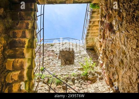 Burgruine, Staufen im Breisgau, Baden-Württemberg, Deutschland *** Burgruine, Staufen im Breisgau, Baden-Württemberg, Deutschland Stockfoto