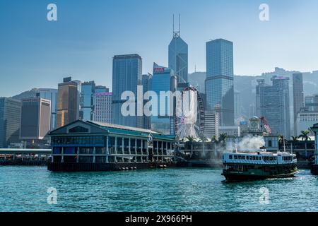 Star Ferry im Hafen von Victoria, Hongkong, China, Asien Stockfoto