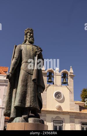Statue von Dom Pedro I. in der Altstadt von Cascais, Portugal, Europa Stockfoto