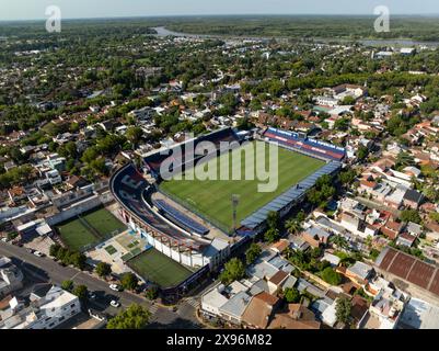 Buenos Aires, Argentinien, 6. Februar 2023: Fußballstadion Estadio José Dellagiovanna. Tigre Athletic Club. Luftaufnahme. Stockfoto