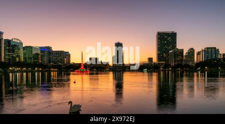 Panoramablick auf Orlando bei Sonnenuntergang in Orlando, Florida, USA Stockfoto