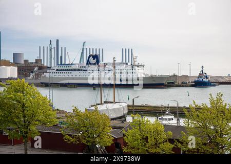 Die Hochgeschwindigkeitsfähre Bornholmslinjen verkehrt im Hafen von Ronne, Bornholm Island, Ronne bis 28. Mai 2024. Stockfoto