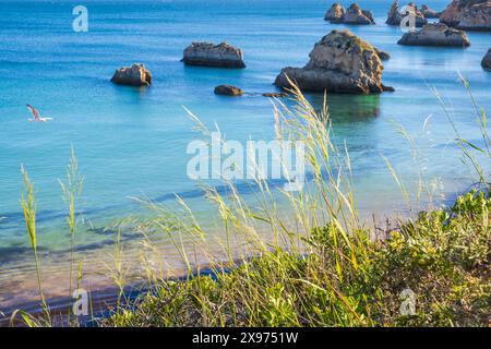 Praia de Boião, Strand in Alvor in der Nähe von Portimão in der portugiesischen Algarve Stockfoto