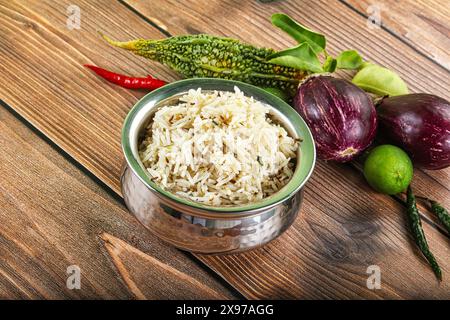 Indische vegane Küche - Jeera-Reisbasmati Stockfoto