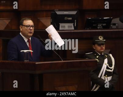 POLITISCHER PROZESS JUAN ZAPATA Quito, Mittwoch, 29. Mai 2024 ehemaliger Innenminister Juan Zapata im Plenum der Versammlung, um auf den gegen ihn erhobenen politischen Prozess zu reagieren, im Legislativpalast Fotos Rolando Enriquez API Quito Pichincha Ecuador POL POL POLITISCHER PROZESS JUAN ZAPATA 863cd33787bfb43a4b2a8805b90066c8 Copyright: xROLANDOxENRIQUEZx Stockfoto