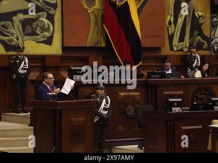 POLITISCHER PROZESS JUAN ZAPATA Quito, Mittwoch, 29. Mai 2024 ehemaliger Innenminister Juan Zapata im Plenum der Versammlung, um auf den gegen ihn erhobenen politischen Prozess zu reagieren, im Legislativpalast Fotos Rolando Enriquez API Quito Pichincha Ecuador POL POL POLITISCHER PROZESS JUAN ZAPATA 7983ea4b6f5a08bcee67b5bf2b150dfb Copyright: xROLANDOxENRIQUEZx Stockfoto