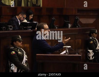 POLITISCHER PROZESS JUAN ZAPATA Quito, Mittwoch, 29. Mai 2024 ehemaliger Innenminister Juan Zapata im Plenum der Versammlung, um auf den gegen ihn erhobenen politischen Prozess zu reagieren, im Legislativpalast Fotos Rolando Enriquez API Quito Pichincha Ecuador POL POL POLITISCHER PROZESS JUAN ZAPATA ca78706132e095f95e0feb5f9747ec19 Copyright: xROLANDOxENRIQUEZx Stockfoto