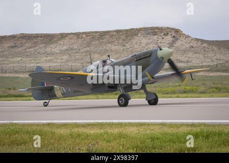 ESKISEHIR, TÜRKEI - 27. MAI 2024: Eines der wenigen noch erhaltenen luftwürdigen Spitfires, TE517, ist heute Teil der Sammlung des M.S.O. Air and Space Museums. Stockfoto