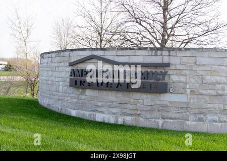 Unterzeichnung der American Family Insurance vor dem Hauptquartier in Madison, Wisconsin, USA, 4. Mai 2023. Stockfoto