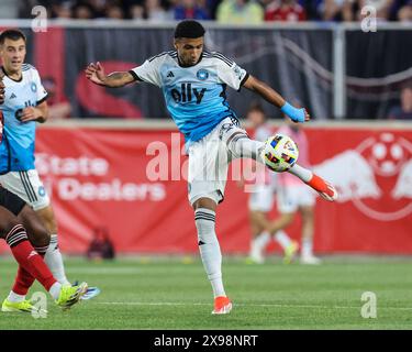 Harrison, NJ, USA. Mai 2024. Charlotte FC Verteidiger JoÃ Pedro (20) während des MLS-Spiels zwischen den New York Red Bulls und Charlotte FC in der Red Bull Arena in Harrison, NJ Mike Langish/CSM/Alamy Live News Stockfoto