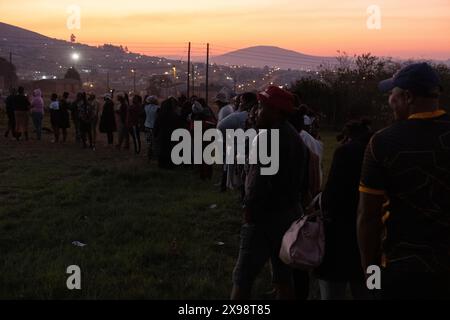 Mpophomeni, uMngeni Municipality, KwaZulu-Natal, Südafrika, 20240529. FOTO: David A. Larsen. Südafrika ging am 29. Mai 2024 zu den am heftigsten umstrittenen Parlamentswahlen seit den ersten demokratischen Wahlen 1994 an die Wahlen. Zum ersten Mal in der Zeit nach der Apartheid wird der Afrikanische Nationalkongress möglicherweise keine 50%ige Mehrheit erreichen. Stockfoto