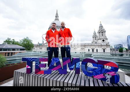 Ben Lane und Sean Vendy von Team GB während der Teamankündigung von Team GB Paris 2024 Badminton an der Londoner Börse. Bilddatum: Donnerstag, 30. Mai 2024. Stockfoto